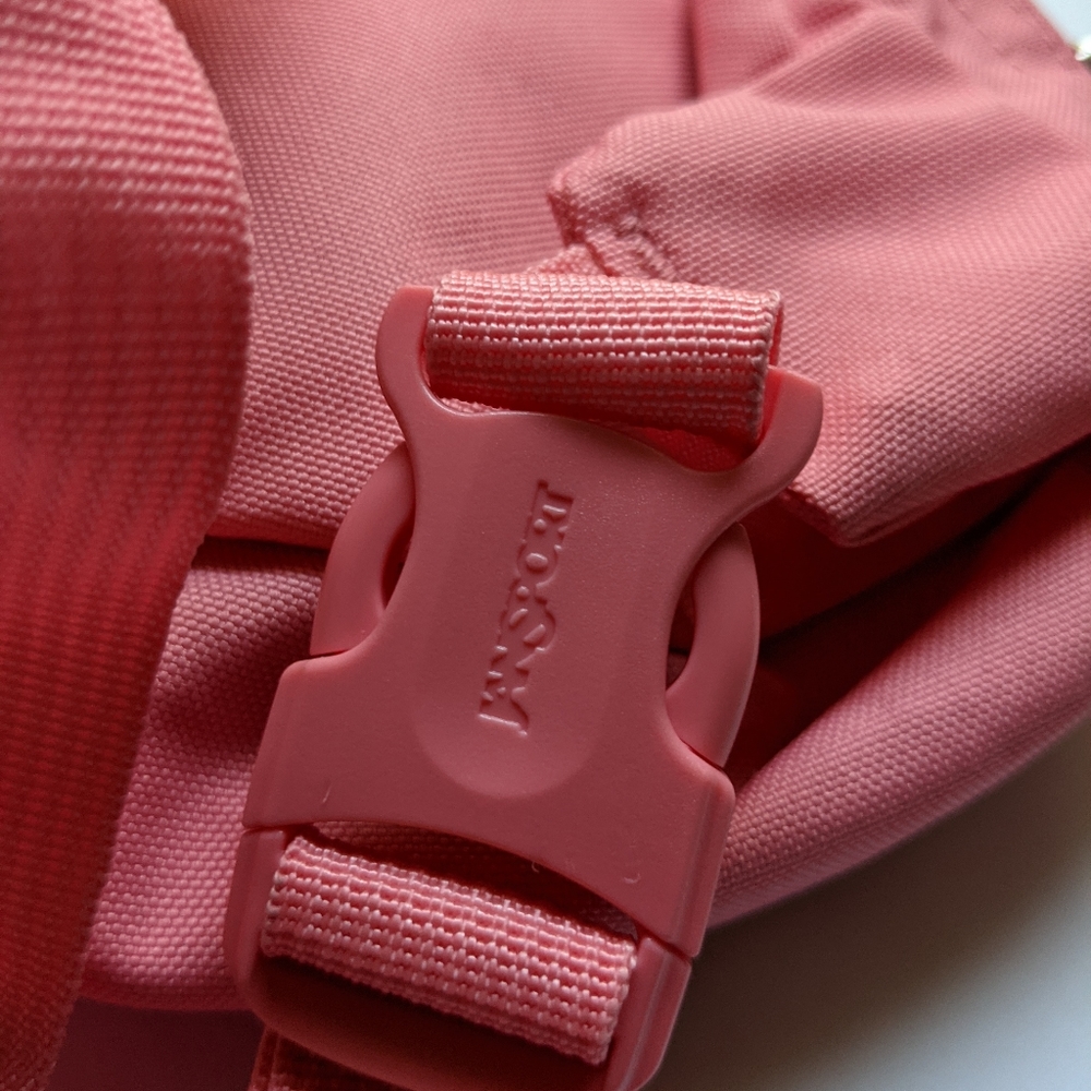 Jansport Fifth Avenue Waist Pack / Fanny Pack - Picture 8 of 9